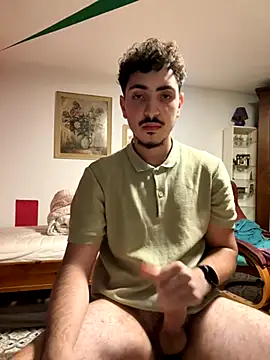 Snapshot of amo660 chatting on 11.05.25 amo660 online show from 11.05.25