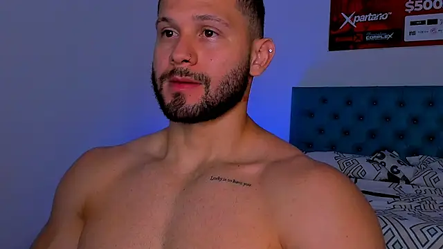 Snapshot of andrewcorey1 chatting on 09.10.25 andrewcorey1 online show from 09.10.25