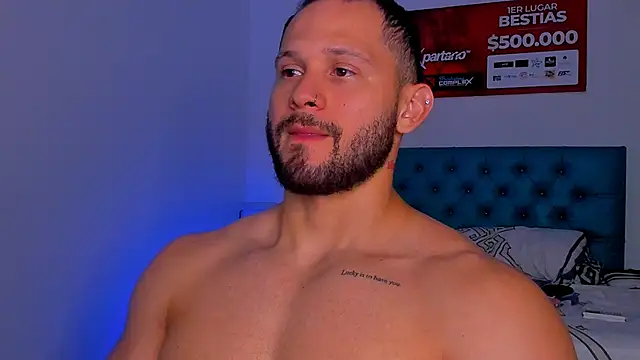 Snapshot of andrewcorey1 chatting on 09.12.25 andrewcorey1 online show from 09.12.25