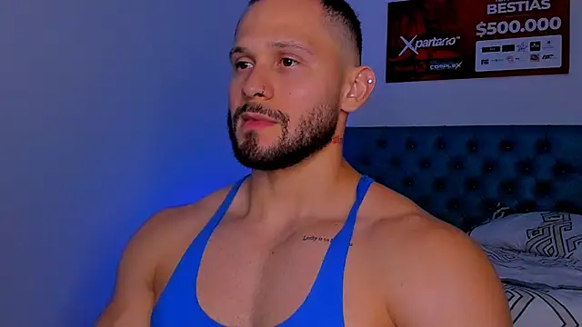 Snapshot of andrewcorey1 chatting on 09.12.25 andrewcorey1 online show from 09.12.25