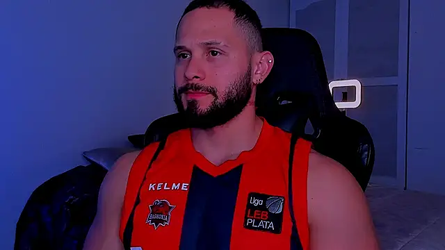 Snapshot of andrewcorey1 chatting on 10.20.25 andrewcorey1 online show from 10.20.25