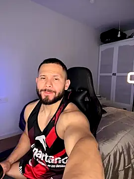 Snapshot of andrewcorey1 chatting on 10.22.25 andrewcorey1 online show from 10.22.25