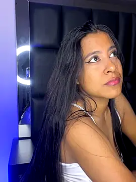 Kendra C online show from 11.14.25