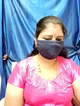 Snapshot of sushma26 chatting on 09.21.25 sushma26 online show from 09.21.25