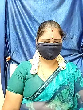 Snapshot of sushma26 chatting on 09.22.25 sushma26 online show from 09.22.25