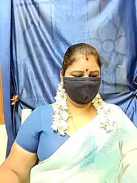 Snapshot of sushma26 chatting on 09.25.25 sushma26 online show from 09.25.25