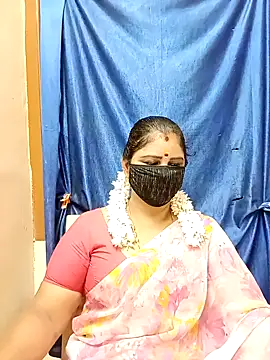 Snapshot of sushma26 chatting on 10.02.25 sushma26 online show from 10.02.25