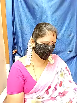 Snapshot of sushma26 chatting on 10.04.25 sushma26 online show from 10.04.25