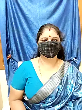 Snapshot of sushma26 chatting on 10.12.25 sushma26 online show from 10.12.25