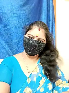 Snapshot of sushma26 chatting on 10.15.25 sushma26 online show from 10.15.25