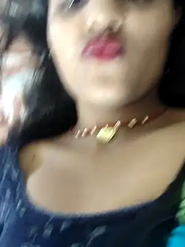 AnanyaKapoor89 online show from 09.11.25