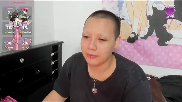 Snapshot of Cherry_vald chatting on 05.13.26 Cherry vald online show from 05.13.26