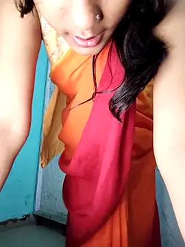 Snapshot of Nisha_cam12 chatting on 09.25.25 Nisha cam12 online show from 09.25.25