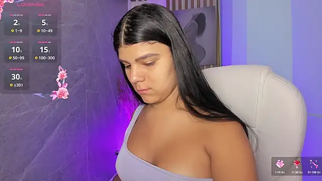 PauliinaBelle  online show from 04.25.26