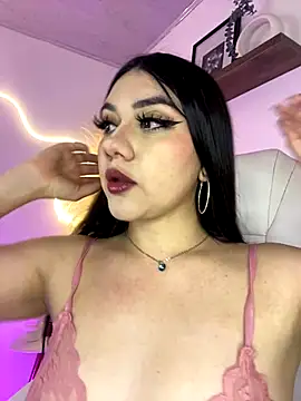 Zoe Serrat online show from 09.17.25