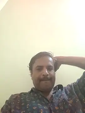 vardh033 online show from 09.19.25