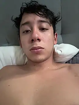 Snapshot of leduck7 chatting on 10.28.25 leduck7 online show from 10.28.25