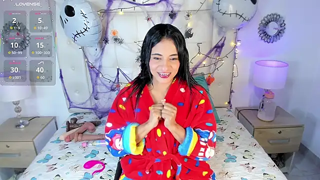 sara coor online show from 10.27.25