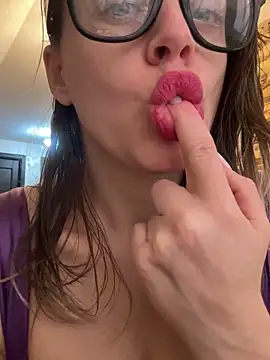 ladywithbigass online show from 02.18.25