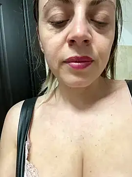 ladywithbigass online show from 03.12.25