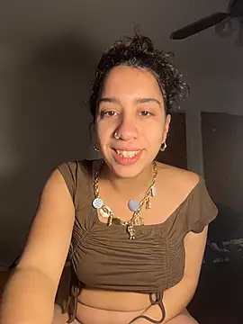 Snapshot of Souphicherry chatting on 07.18.26 Souphicherry online show from 07.18.26