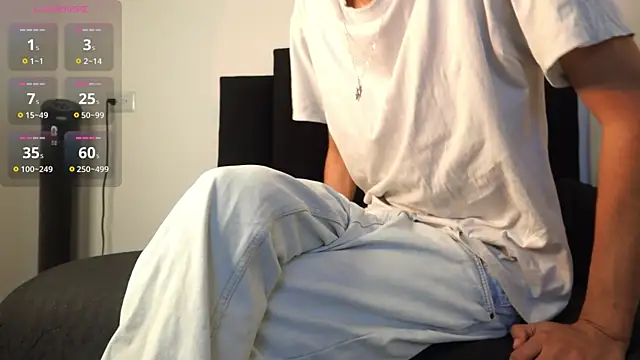 alexmark  online show from 12.16.25