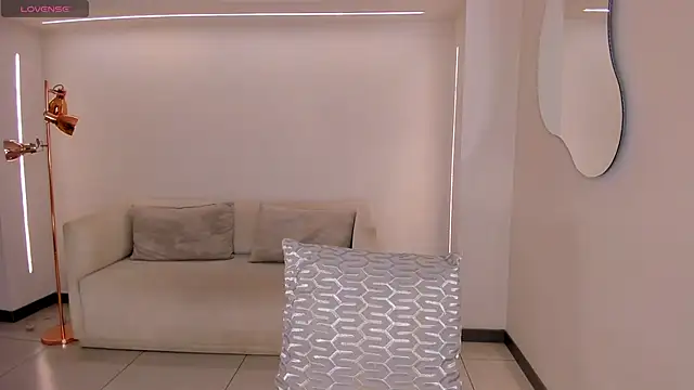 BonnyRose online show from 09.10.25