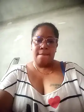 Big ass submissive online show from 09.17.25