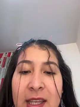 Snapshot of evelyn_1702 chatting on 10.13.25 evelyn 1702 online show from 10.13.25