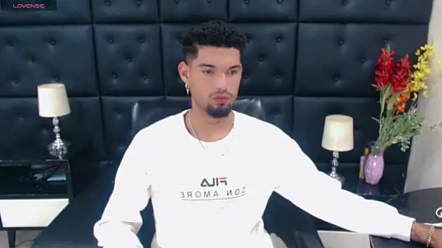 StivBigCock online show from 09.09.25