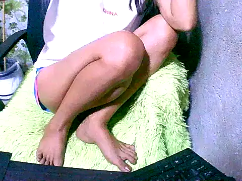 Sweeetgurll online show from 09.18.25