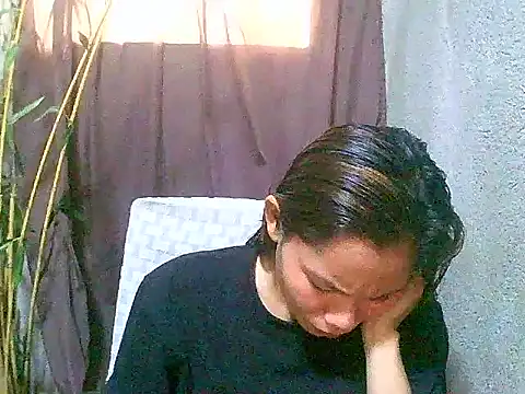 Snapshot of Sweeetgurll chatting on 05.05.26 Sweeetgurll online show from 05.05.26