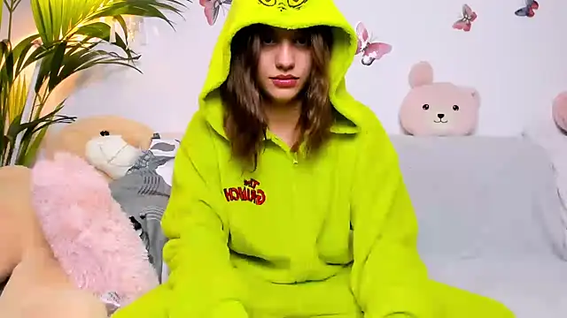 Snapshot of ScarlettVelour chatting on 11.05.25 ScarlettVelour online show from 11.05.25