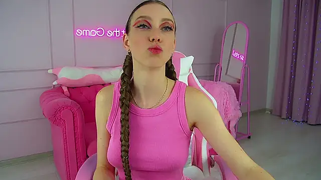 VeronicaVances online show from 09.19.25