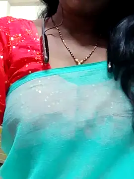 Snapshot of hotmahitha chatting on 06.19.26 hotmahitha online show from 06.19.26