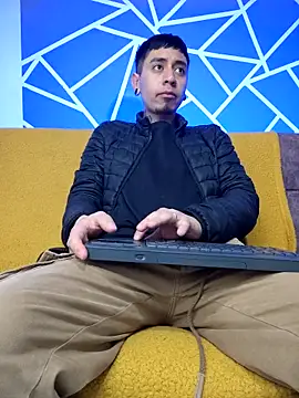 abnerdam01 online show from 09.23.25