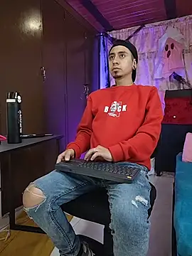 abnerdam01 online show from 10.24.25