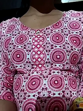 Snapshot of sweet_parul chatting on 11.09.25 sweet parul online show from 11.09.25