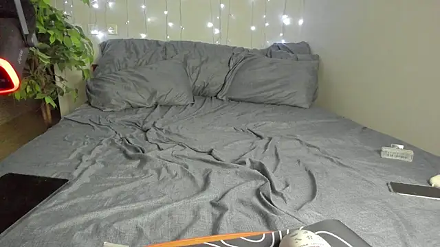 Snapshot of Kelly_Gerzikaa chatting on 01.18.26 Kelly Gerzikaa online show from 01.18.26