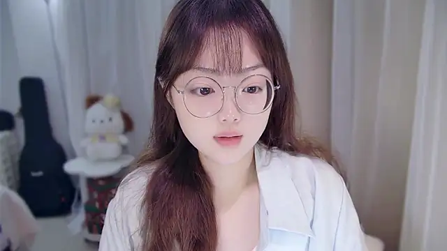 YUANYUAN-A online show from 03.20.26