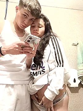 Ari and Storm online show from 11.30.25