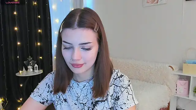 PurrrBerry online show from 01.10.26