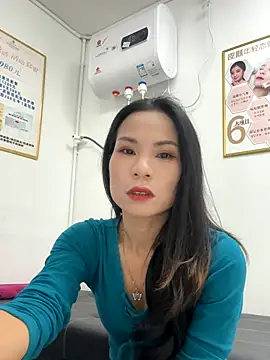 Baby-mmm online show from 11.11.25