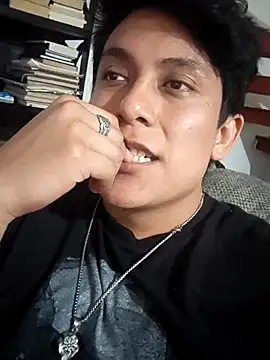 Snapshot of juan_penetreitor chatting on 09.14.25 juan penetreitor online show from 09.14.25