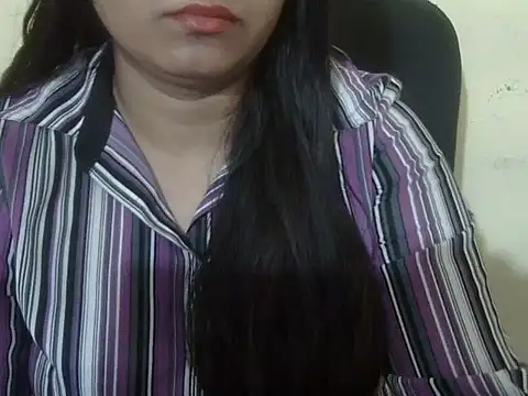 Snapshot of Aanya_Hazel chatting on 12.01.25 Aanya Hazel online show from 12.01.25
