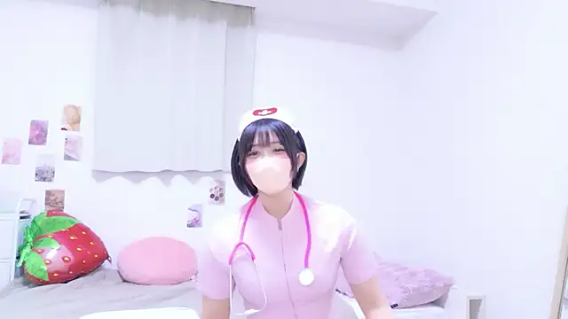 Hinata Sun online show from 05.10.26