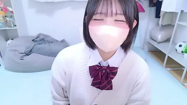 Snapshot of Hinata_Sun chatting on 07.14.26 Hinata Sun online show from 07.14.26