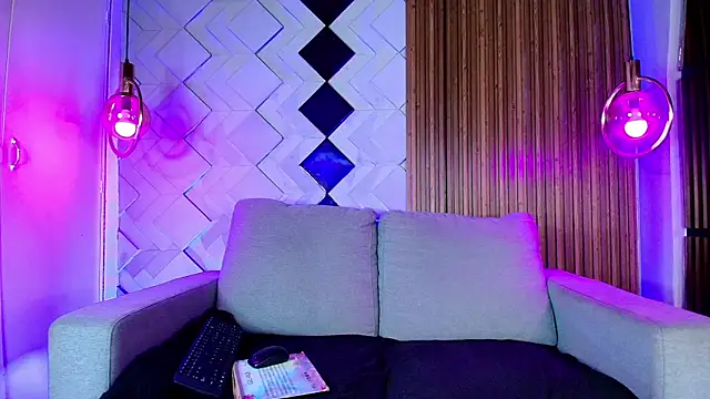 Snapshot of Susyhot_ chatting on 09.27.25 Susyhot  online show from 09.27.25