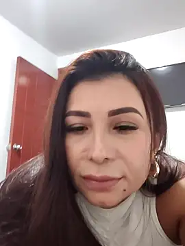 mia mancinii online show from 06.27.26
