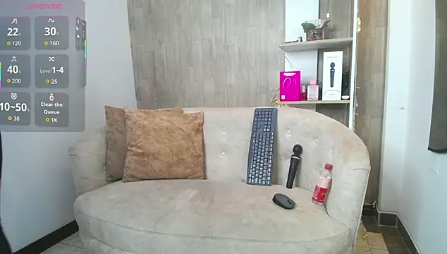 cortney tayler online show from 11.05.25